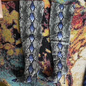 Cape Robbin Blue and Black Over the Knee Boots